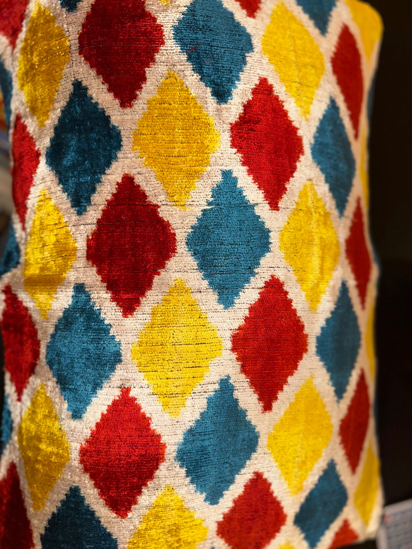 Cojín terciopelo de colores