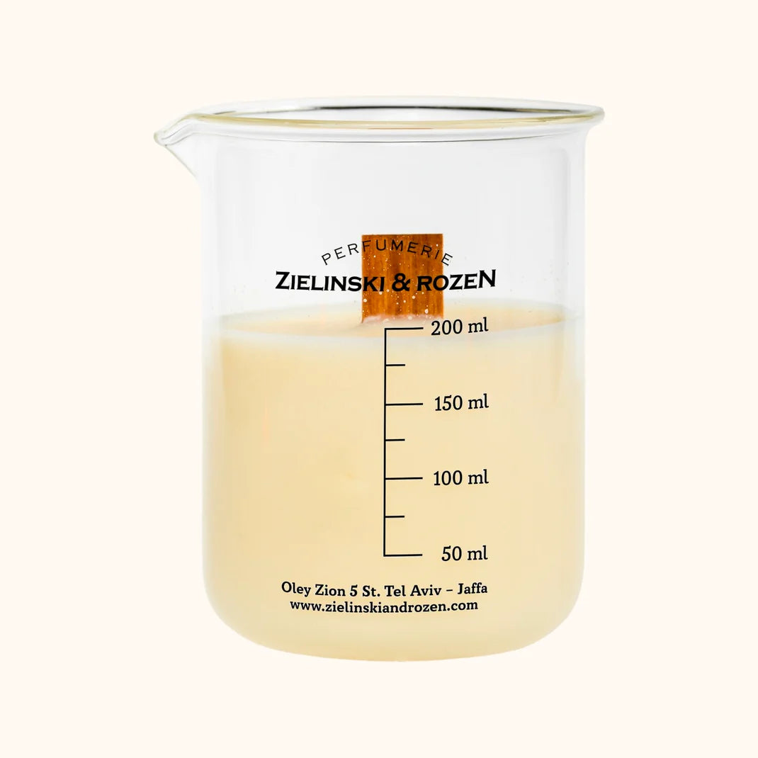 Candle black pepper vetiver Amber