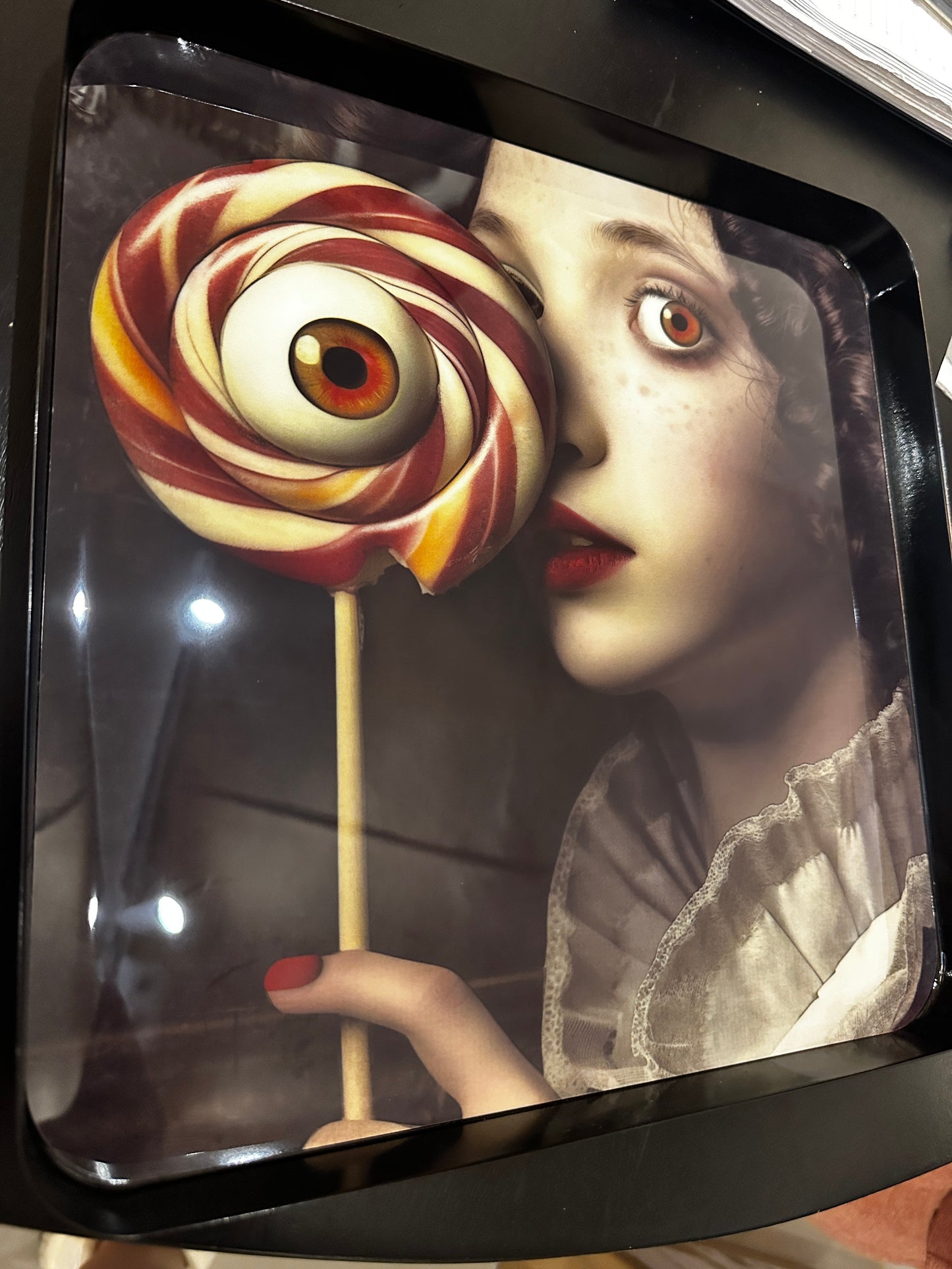 Eye candy, plateau metal carre 30x 30