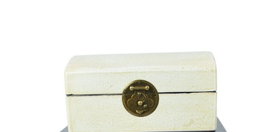 CAJA DE MADERA BLANCA