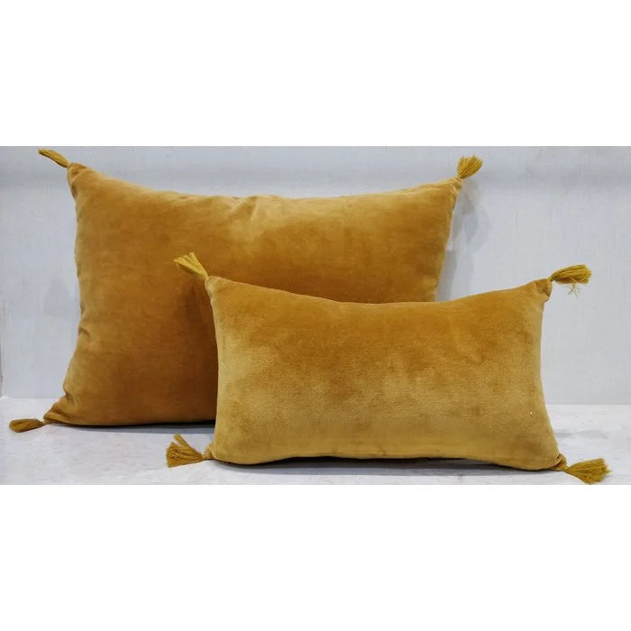 Cojín terciopelo pompón DORADO 20X35