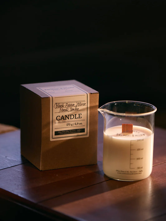 Candle black pepper vetiver Amber