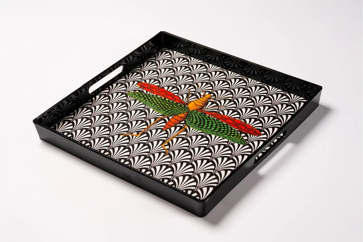 Lacquer Tray - Insect 1 - 33 x 33 cm
