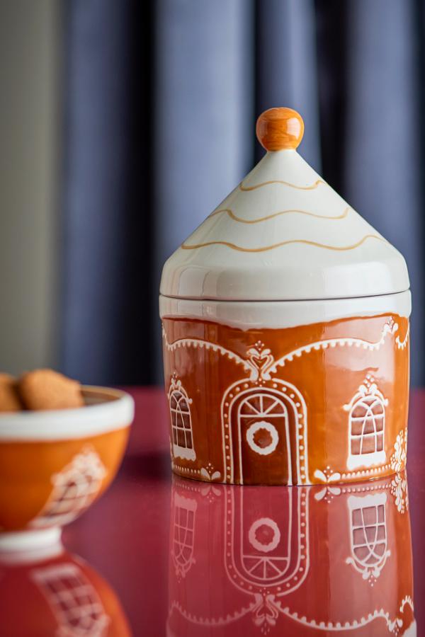 Gina Jar w/Lid, Brown, Gres