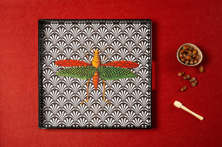 Lacquer Tray - Insect 1 - 33 x 33 cm