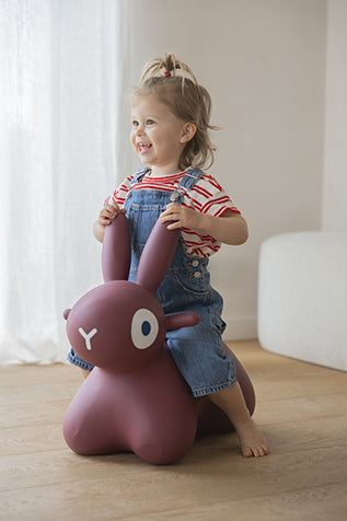 Hoppi Bunny Burgundy
